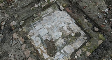 Göl suları çekildi, tarih gün yüzüne çıktı!