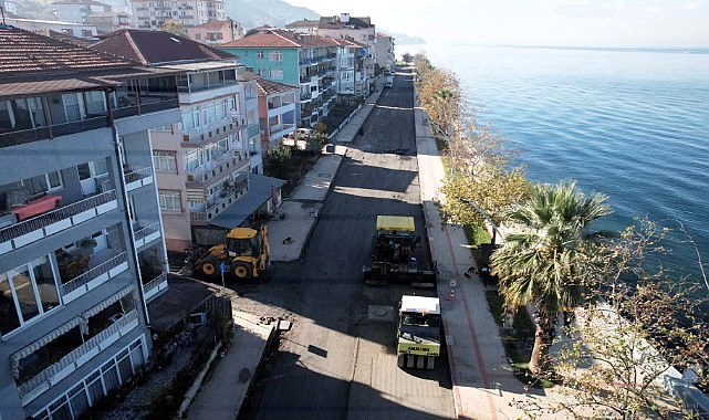 Gölcük Halıdere sahilinde üstyapı yenilenecek