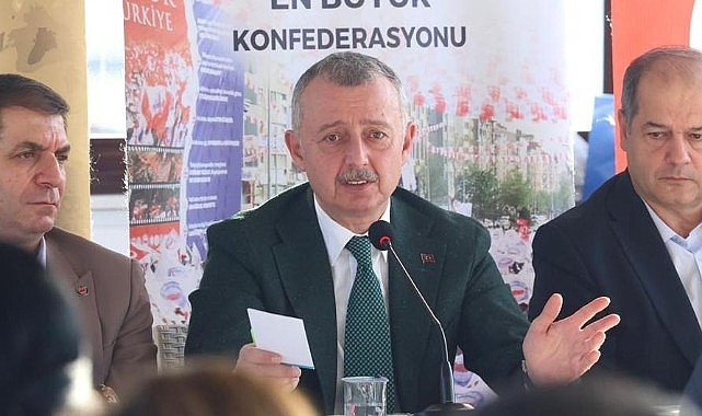 “Hizmet ederken popülizmden uzak duruyoruz”