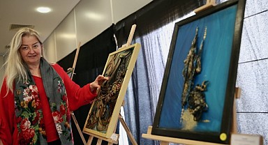 Kadın elinin değidiği fabrika atıkları sanat eserine dönüştü