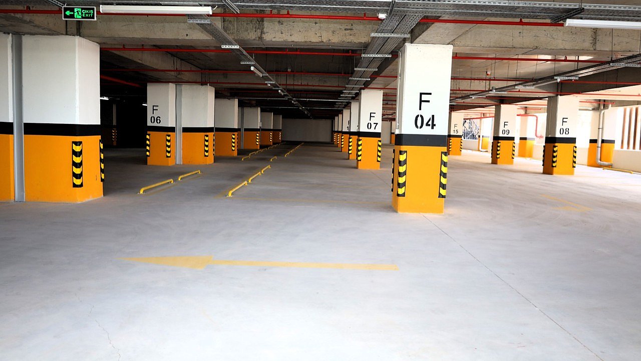Kartepe Teleferik’te otopark hizmete girdi