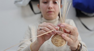 KO-MEK, el sanatları kurslarıyla geleneği geleceğe taşıyor