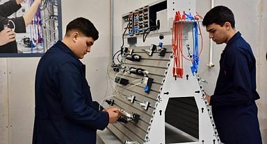 Meslek liseliler sanayinin nitelikli personeli olacak