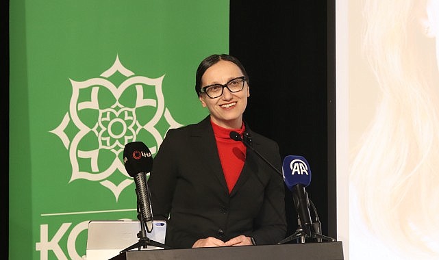 Özcan öğrencilere seminer verdi