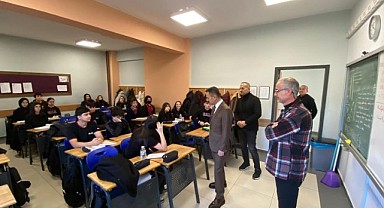 Vali Aktaş, Gebze Anadolu Lisesi’ni ziyaret etti