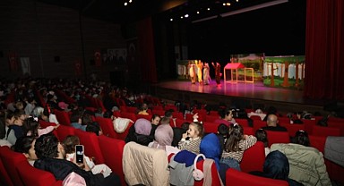 Yılın son etkinliğini çocuklar çok sevdi