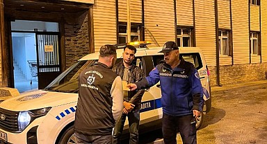 Zabıta ekipleri vatandaşın imdadına yetişiyor!