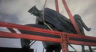 Büyükgöz, “Anıt mevcut yerine taşınacak”