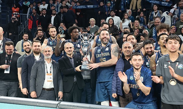 Federasyon Kupası Çayırova’nın!