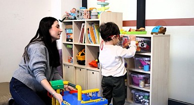 Talha’nın iletişim yolculuğu Gonca’yla başladı