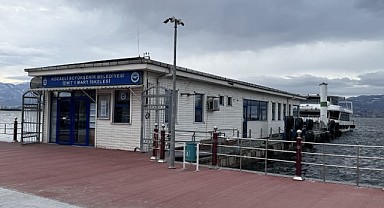 Vapur seferlerine fırtına engeli!