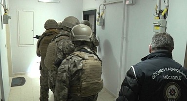 3 ilde göçmen kaçakçılığı operasyonu!