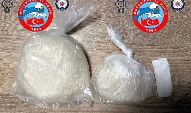 4 şüpheliden yüklü miktarda uyuşturucu çıktı!