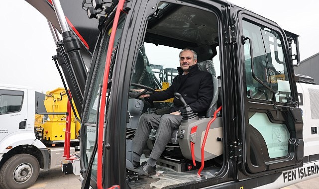 5 yeni iş makinesi envantere girdi