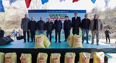 Büyükakın, “Çiftçimizin, her zaman yanındayız”