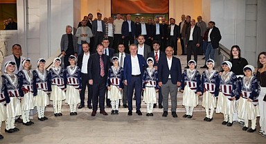 Büyükakın, Gümüşhanelileri yalnız bırakmadı