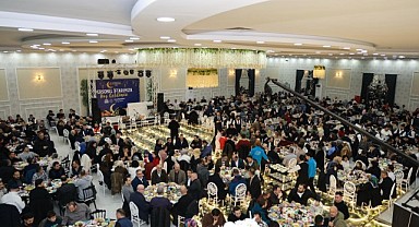 Büyükgöz iftarda, belediye personeli ile buluştu