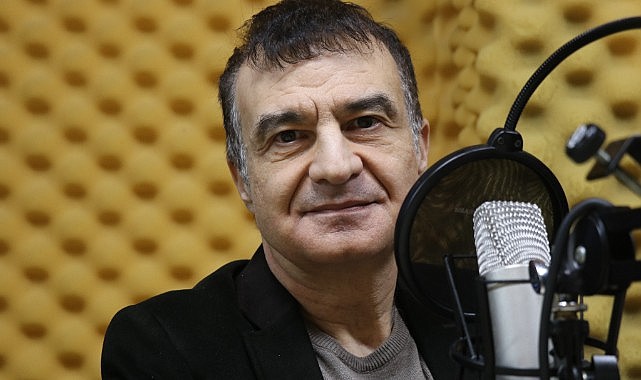 Doktor radyocu, 15 yıldır yayın yapıyor