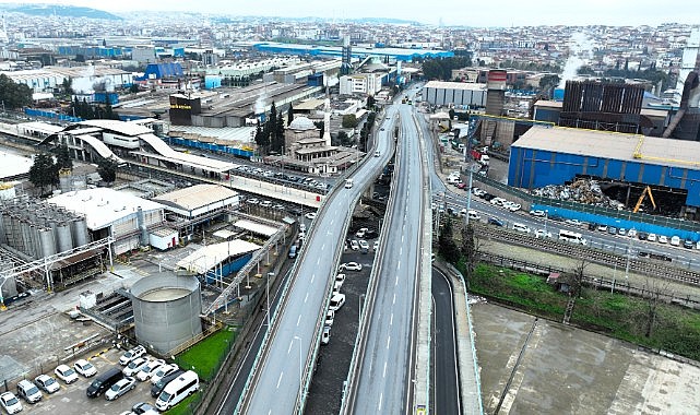 Feniş Kavşağı’nda trafik nefes aldı!