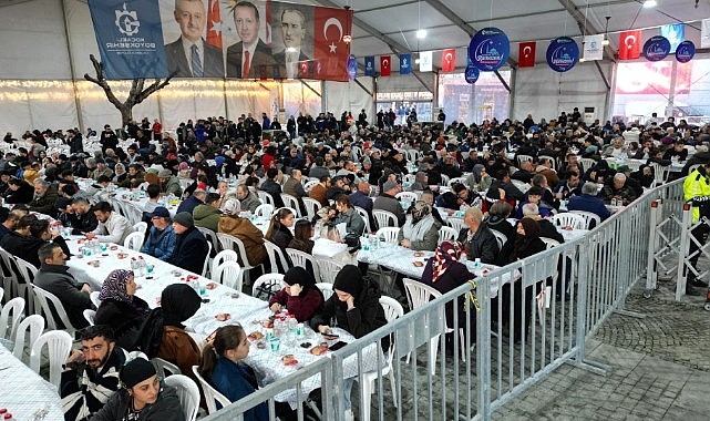 Gebzeliler aynı iftar sofrasında buluştu