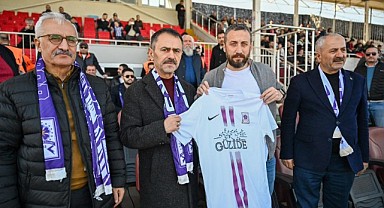 Gebzespor’a Vali morali