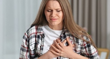 Gençlerde kalp çarpıntısına yol açan 9 hatalı alışkanlık!