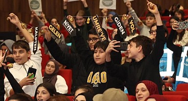 “İyilik bulaşıcıdır, biz de onun taşıyıcısıyız”