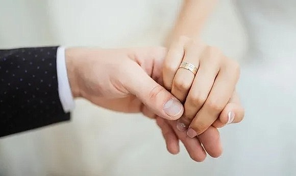 Kocaelililer 'evliliği' askıya aldı!