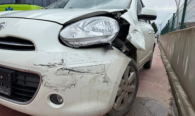 Levye ile saldırdı, giderken ışıklı çiçek buketi bıraktı