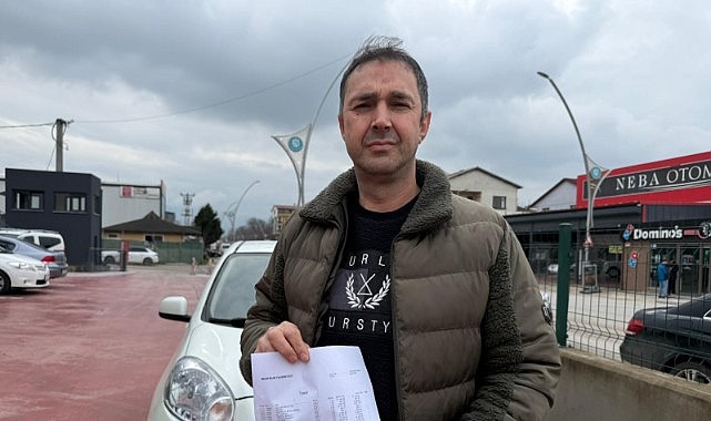 Levye ile saldırdı, giderken ışıklı çiçek buketi bıraktı