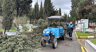 Mezarlıklara bayram bakımı yapılıyor