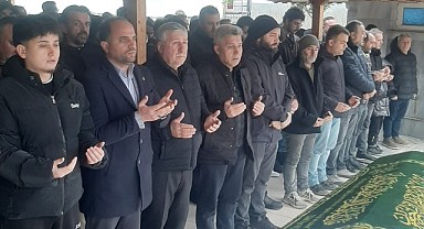 Okulda ölen liseli genç defnedildi!