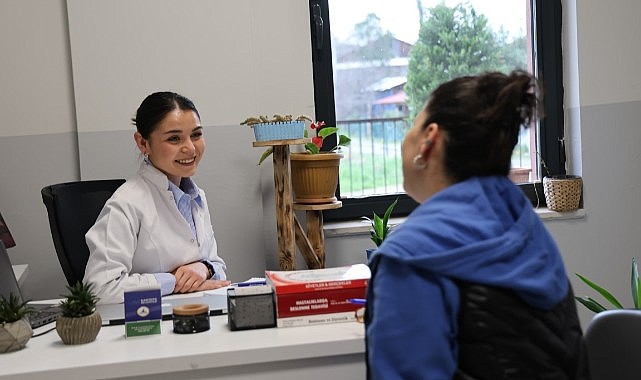 Diyetisyenler Ramazan'da danışmanlık yapmaya devam edecekler