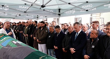 Tribünden düşerek ölen taraftarın cenazesi defnedildi