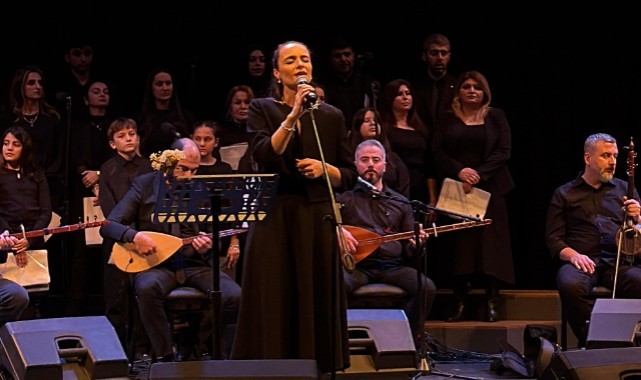 Türk Halk Müziği korosu mest etti!