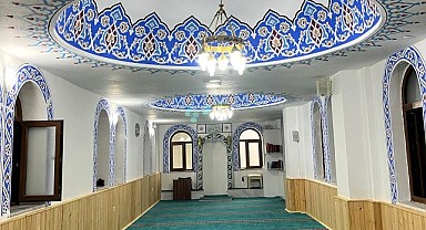 Yunus Emre Camii’nde tadilat sürüyor