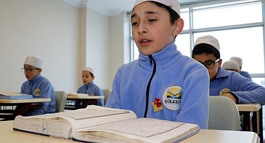 11 yaşındaki çocuk iki buçuk ayda hafız oldu