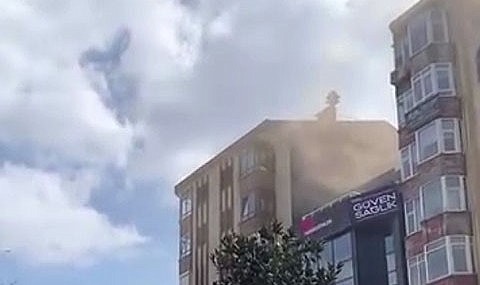 7 katlı binada çıkan yangın korkuttu