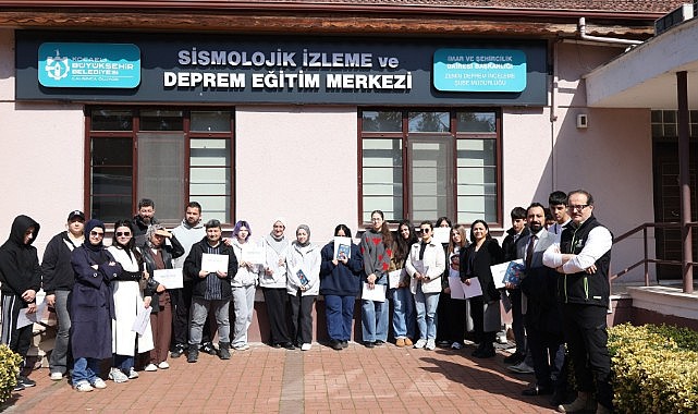 Beyaz Kalpler’de deprem anlatıldı