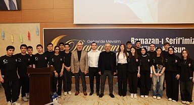 Büyükgöz, gençlerle bir araya geldi