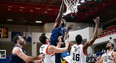 Çayırova Basketbol, kazanarak döndü!