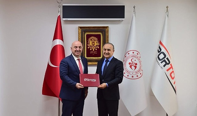 Darıca Spor Köyü için imzalar atıldı!