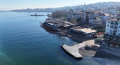 Değirmendere sahilinde dalgakıran çalışması