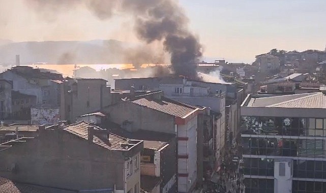 Depoda çıkan yangın korkuttu!