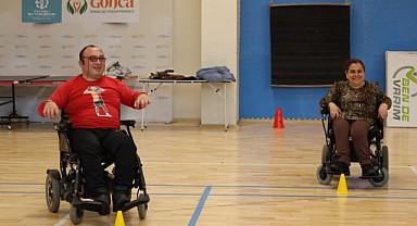 Engelleri, onlara engel olamadı! Şimdi zeybek zamanı