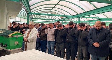 Evinde rahatsızlanan adam hayatını kaybetti!