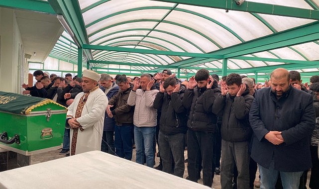 Evinde rahatsızlanan adam hayatını kaybetti!