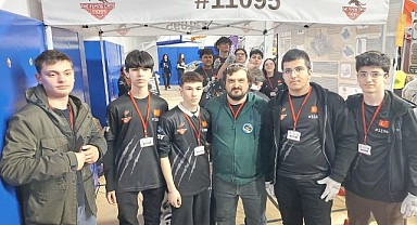 Gebzeli Gençler Mucitler FRC’de boy gösterdi