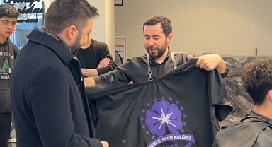 Gebzespor’a destek Gebzeli AK Geçlerden geldi