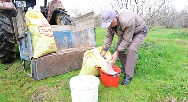 Hibeli gübreler toprakla buluşuyor!